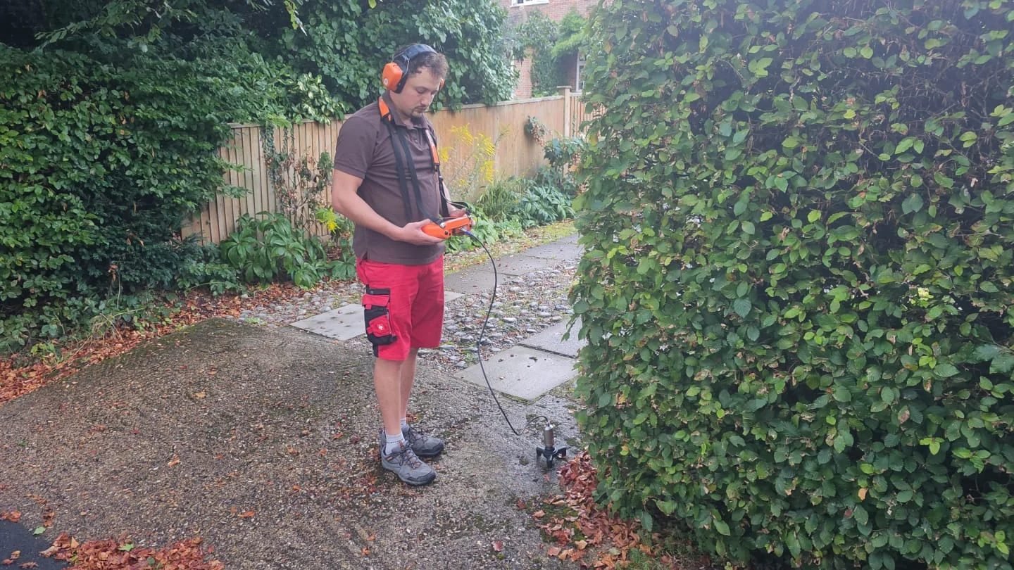 Acoustic leak detection in Berkhamsted